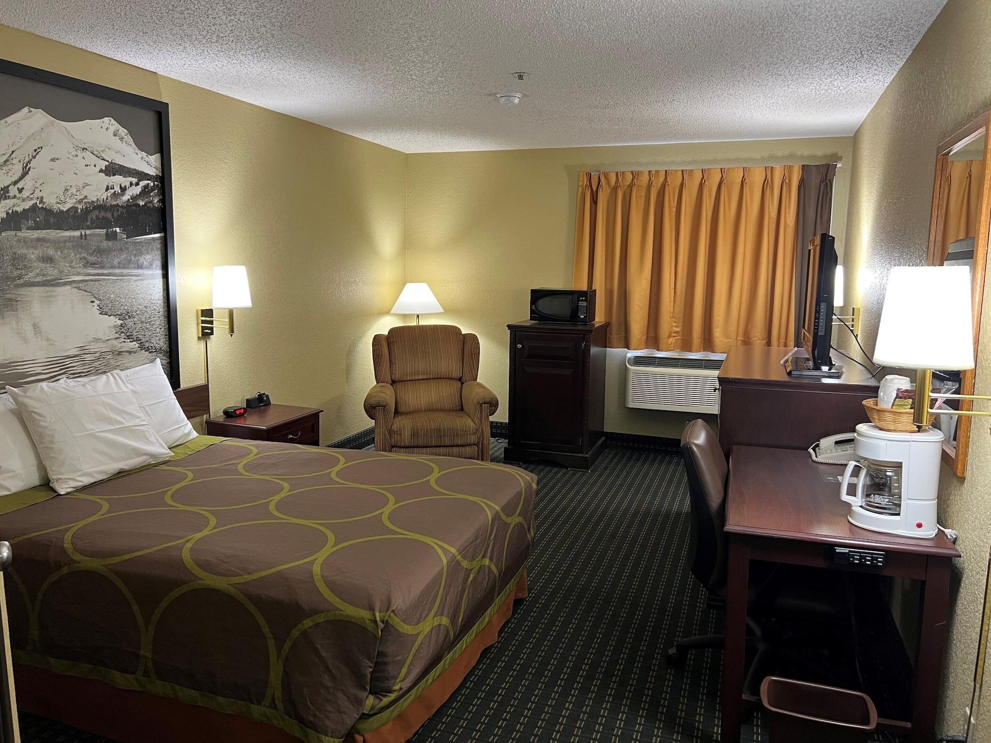 Super 8 By Wyndham Trinidad Hotel Exterior photo