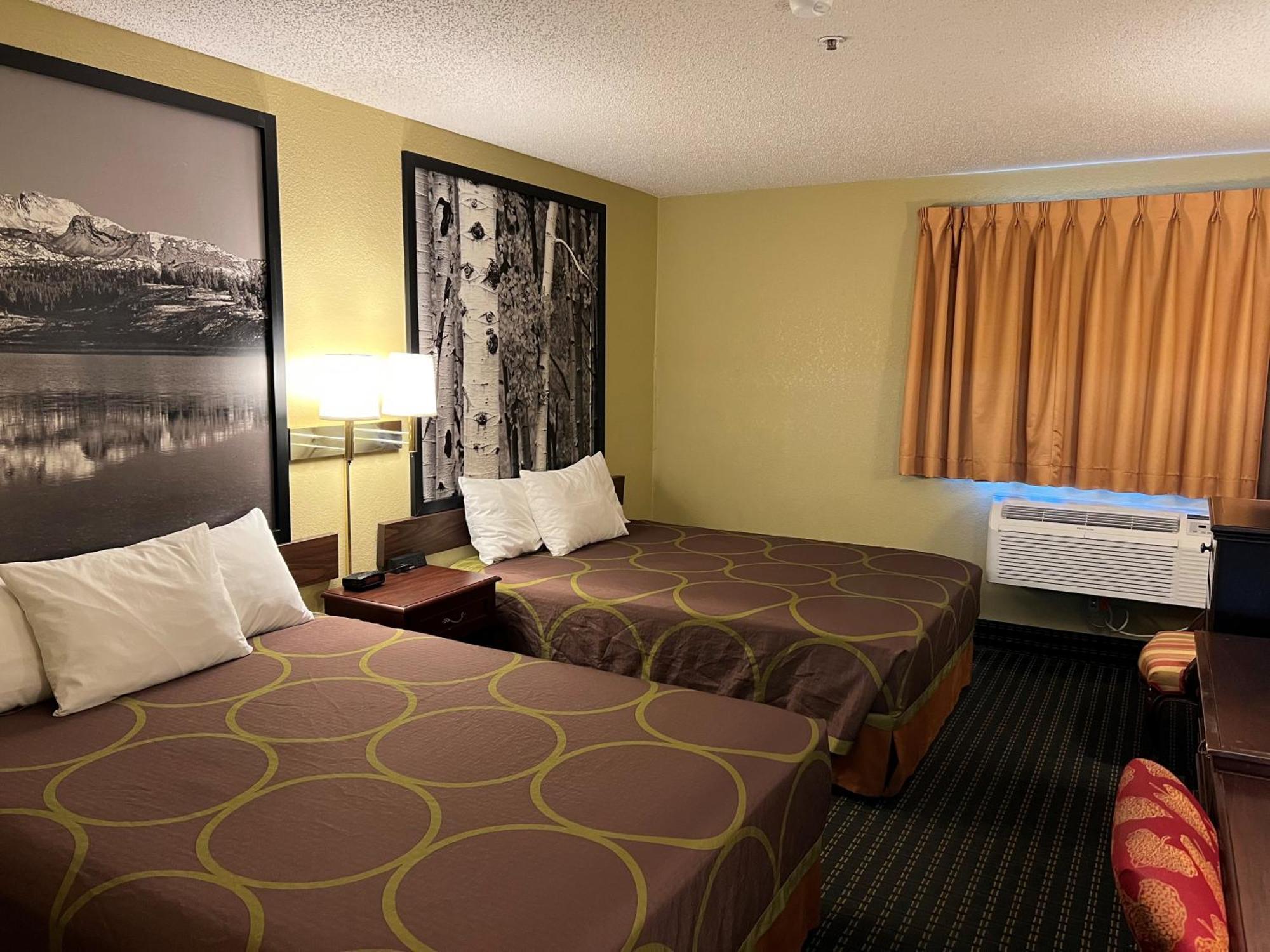 Super 8 By Wyndham Trinidad Hotel Room photo